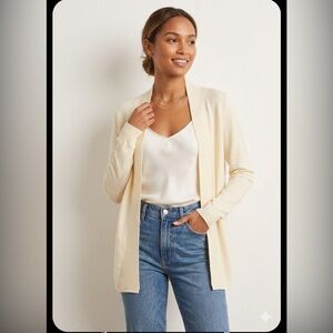 NWT Cyrus Women's cardigan Cream